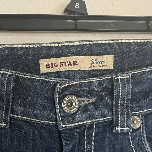 29L BIG Star Sweet Ultra Low Rise Jeans Bootcut Dark Wash Denim Stretch Women's - Picture 2 of 10